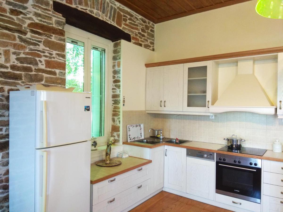 Marina Traditional Stonehouse Afetai Экстерьер фото